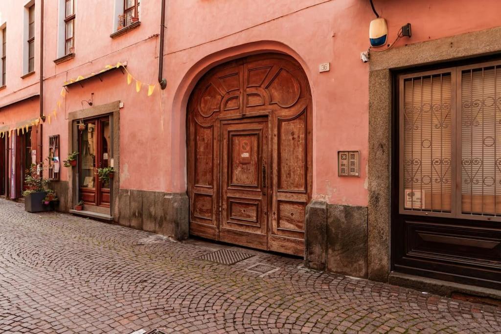 Appartamento I Tetti Rossi - City Center Pinerolo Esterno foto